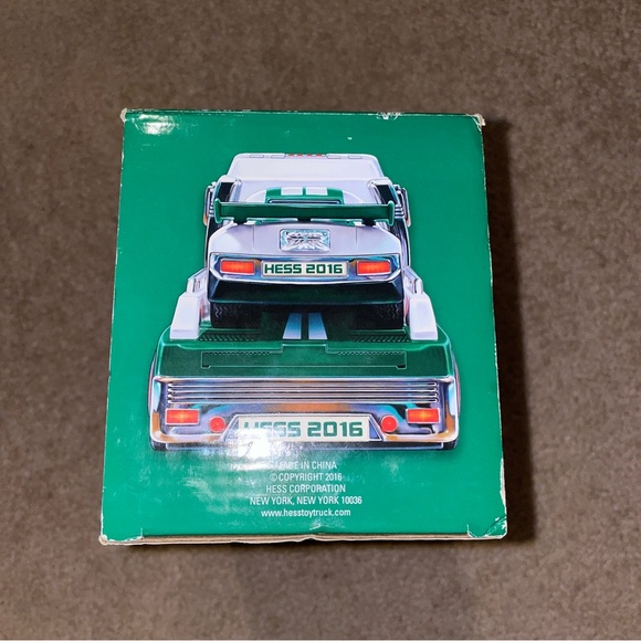 NIB Hess 2016 Toy Truck & Dragster 💚🤍 - Picture 8 of 13